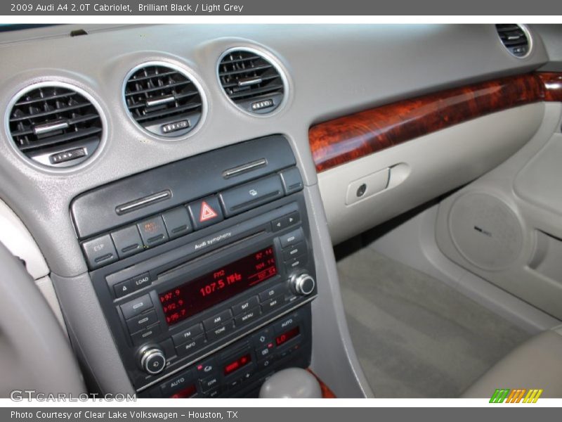 Brilliant Black / Light Grey 2009 Audi A4 2.0T Cabriolet