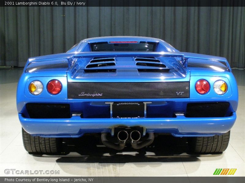 Blu Ely / Ivory 2001 Lamborghini Diablo 6.0