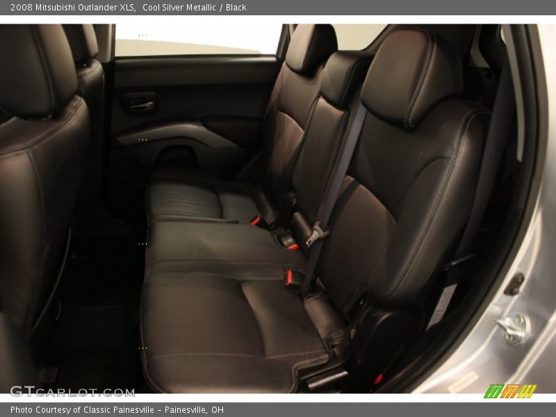 Rear Seat of 2008 Outlander XLS