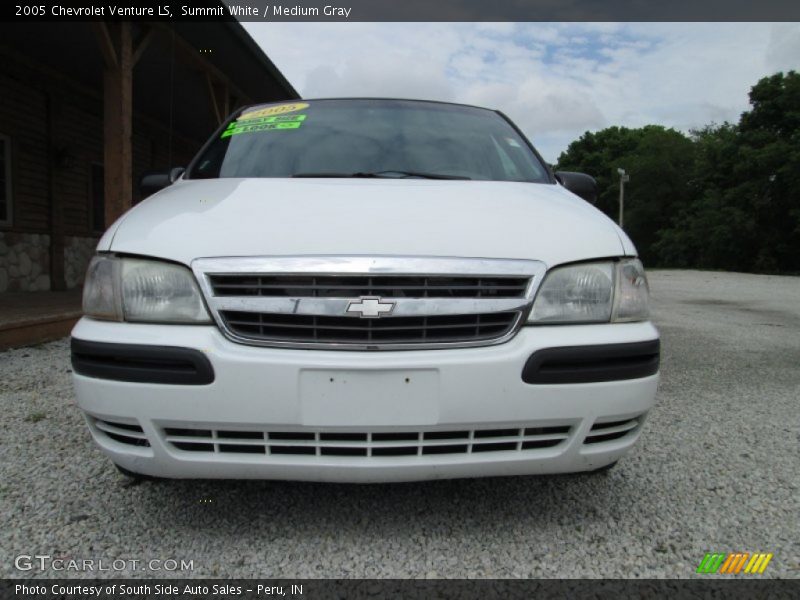 Summit White / Medium Gray 2005 Chevrolet Venture LS