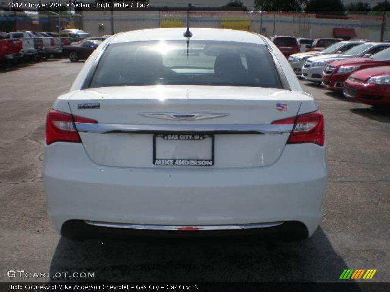 Bright White / Black 2012 Chrysler 200 LX Sedan