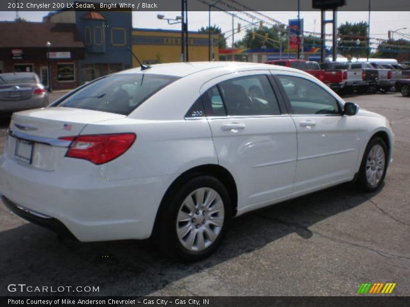 Bright White / Black 2012 Chrysler 200 LX Sedan