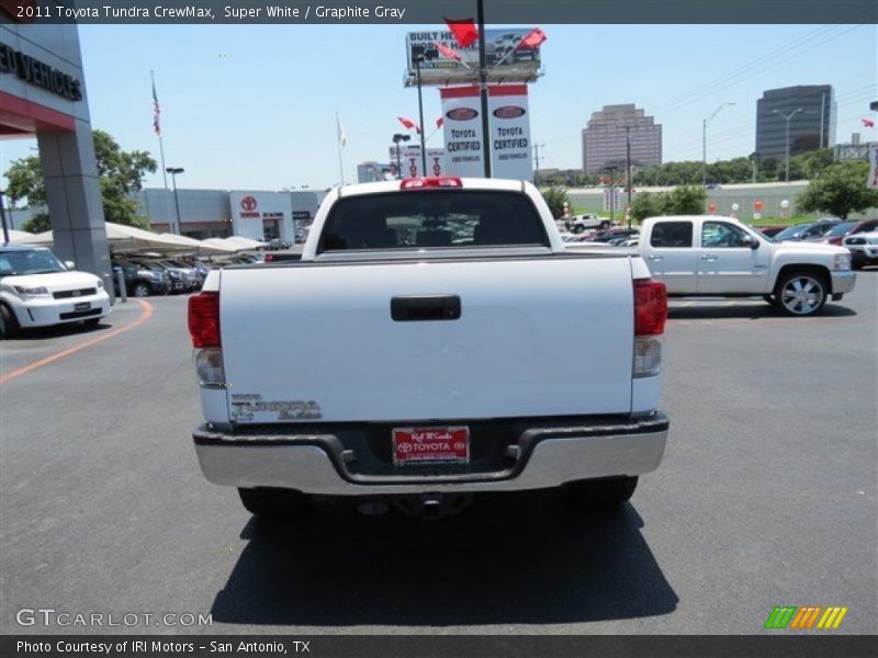Super White / Graphite Gray 2011 Toyota Tundra CrewMax