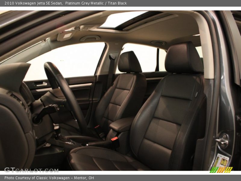 Platinum Grey Metallic / Titan Black 2010 Volkswagen Jetta SE Sedan