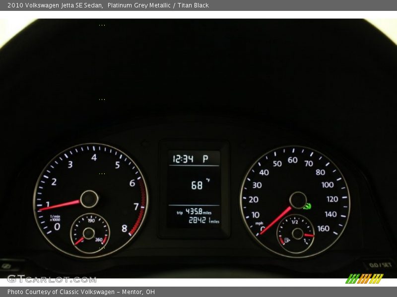 Platinum Grey Metallic / Titan Black 2010 Volkswagen Jetta SE Sedan
