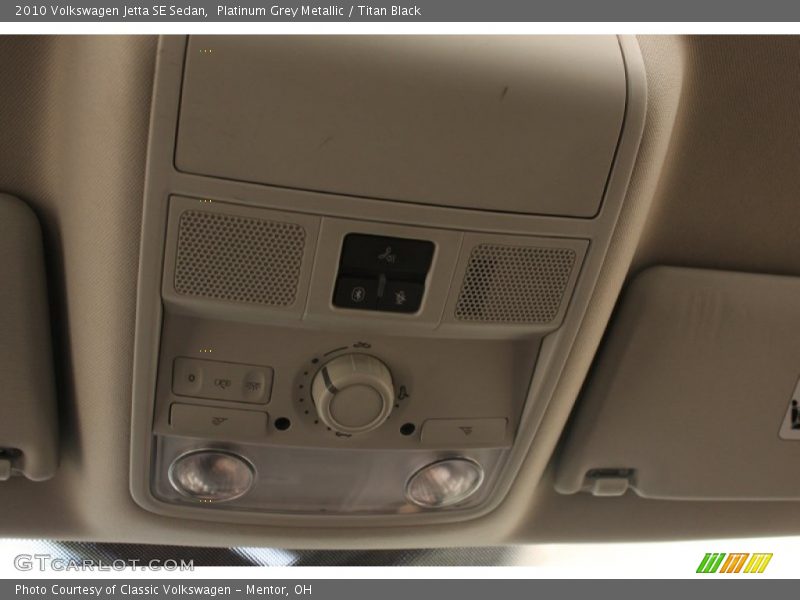 Platinum Grey Metallic / Titan Black 2010 Volkswagen Jetta SE Sedan