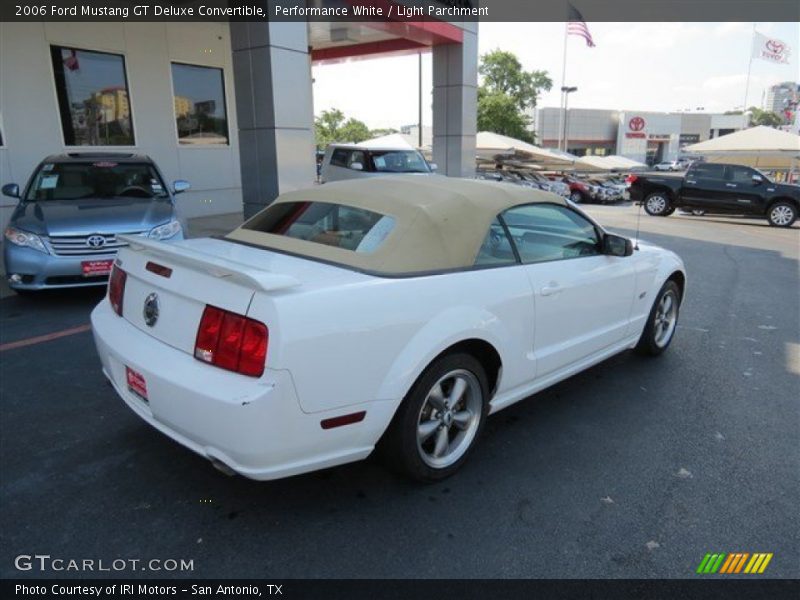 Performance White / Light Parchment 2006 Ford Mustang GT Deluxe Convertible