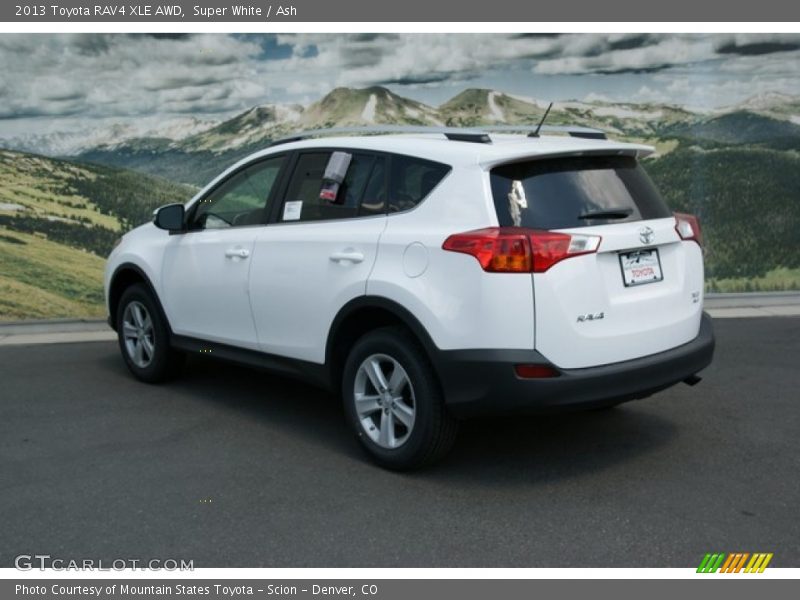 Super White / Ash 2013 Toyota RAV4 XLE AWD