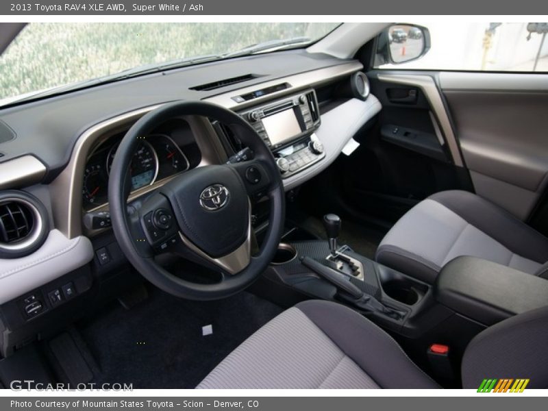 Super White / Ash 2013 Toyota RAV4 XLE AWD