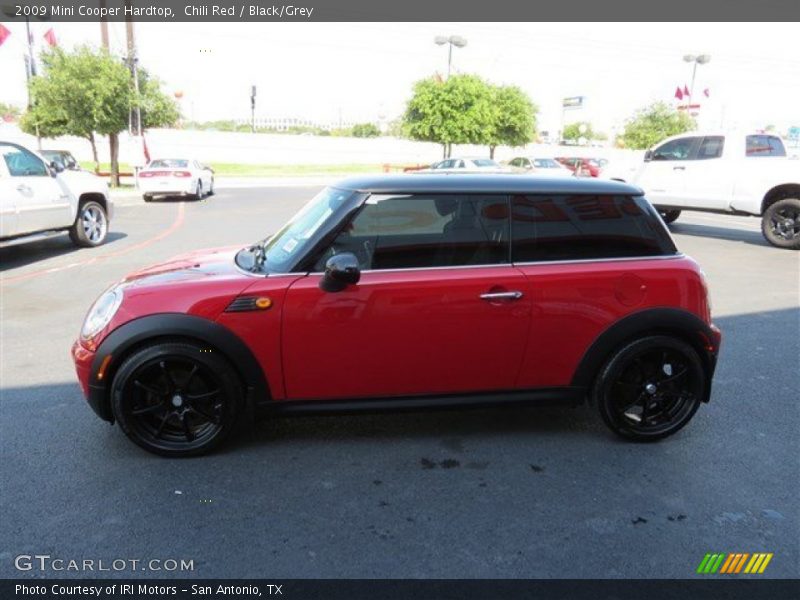Chili Red / Black/Grey 2009 Mini Cooper Hardtop