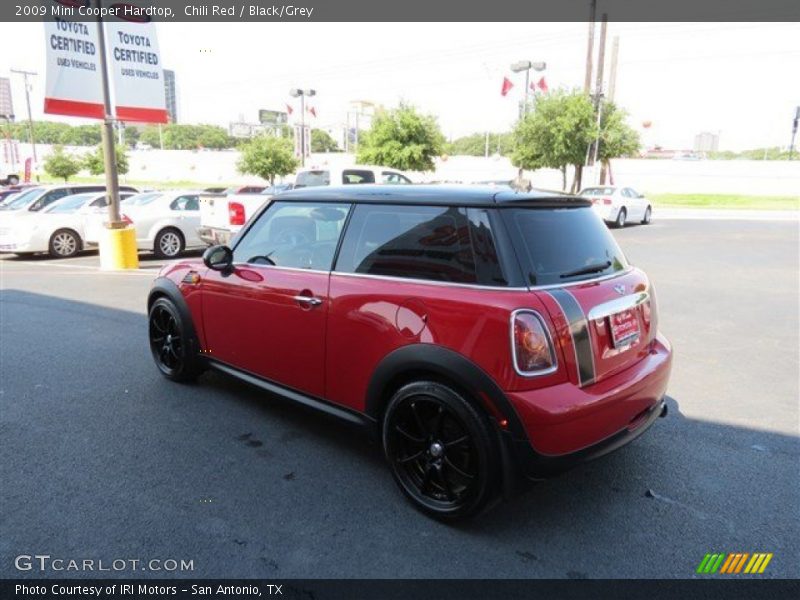 Chili Red / Black/Grey 2009 Mini Cooper Hardtop