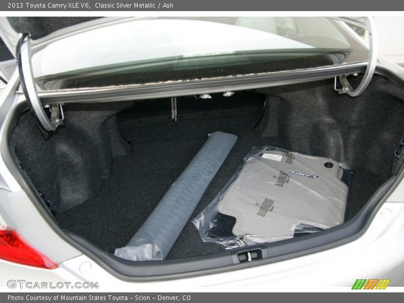 Classic Silver Metallic / Ash 2013 Toyota Camry XLE V6