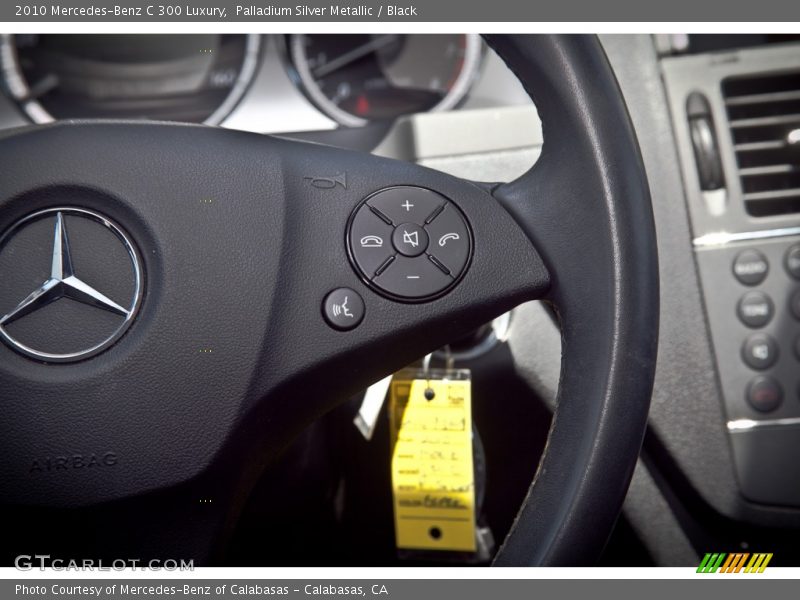 Controls of 2010 C 300 Luxury