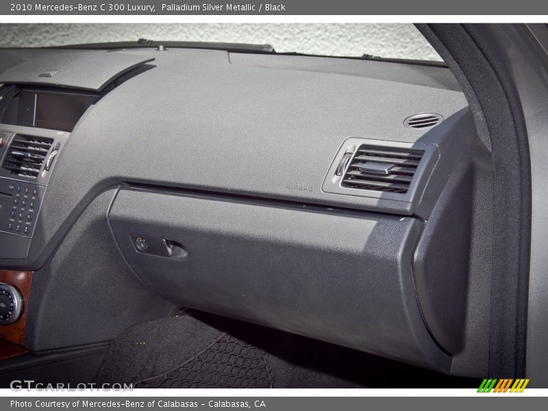 Palladium Silver Metallic / Black 2010 Mercedes-Benz C 300 Luxury