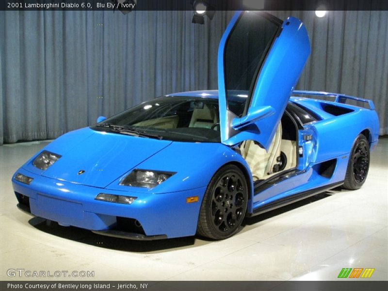 Blu Ely / Ivory 2001 Lamborghini Diablo 6.0