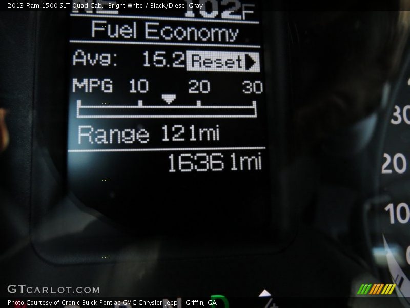 Bright White / Black/Diesel Gray 2013 Ram 1500 SLT Quad Cab