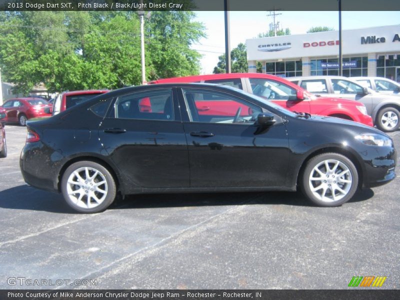 Pitch Black / Black/Light Diesel Gray 2013 Dodge Dart SXT