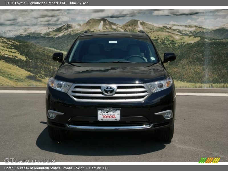 Black / Ash 2013 Toyota Highlander Limited 4WD