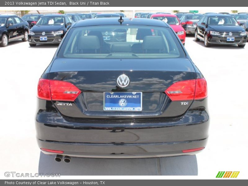 Black Uni / Titan Black 2013 Volkswagen Jetta TDI Sedan