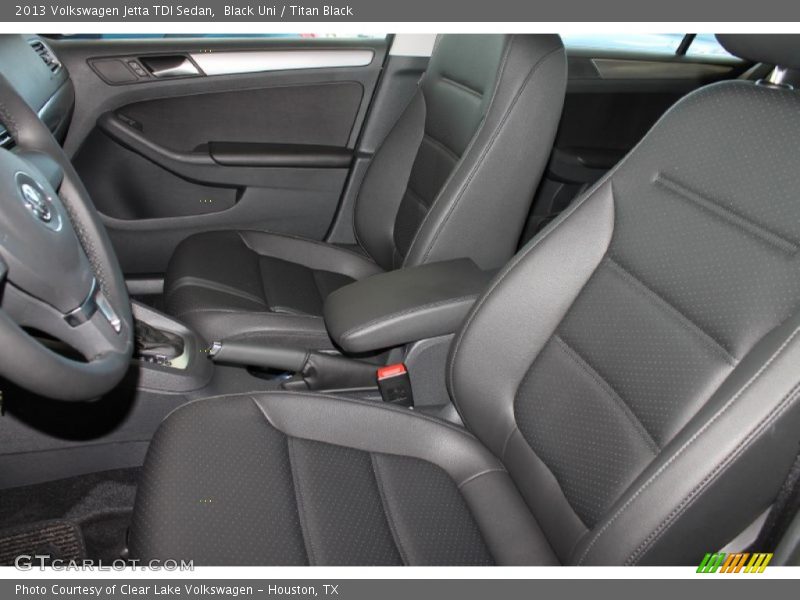 Black Uni / Titan Black 2013 Volkswagen Jetta TDI Sedan