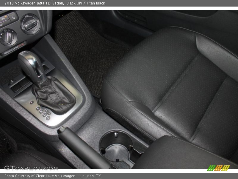 Black Uni / Titan Black 2013 Volkswagen Jetta TDI Sedan