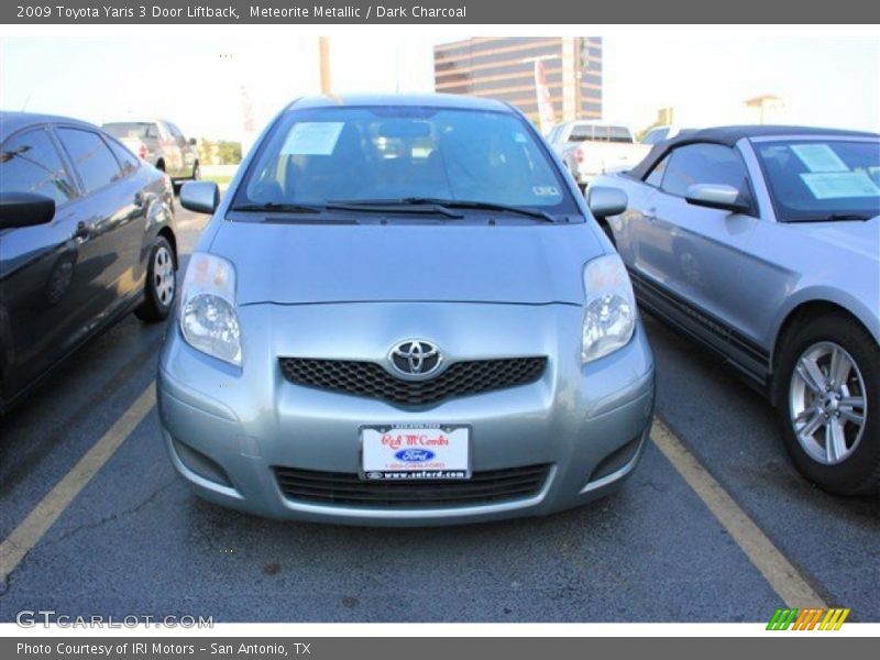 Meteorite Metallic / Dark Charcoal 2009 Toyota Yaris 3 Door Liftback