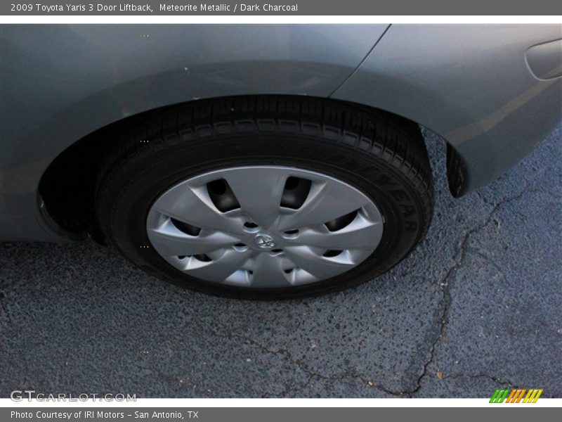 Meteorite Metallic / Dark Charcoal 2009 Toyota Yaris 3 Door Liftback