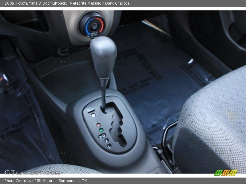 Meteorite Metallic / Dark Charcoal 2009 Toyota Yaris 3 Door Liftback
