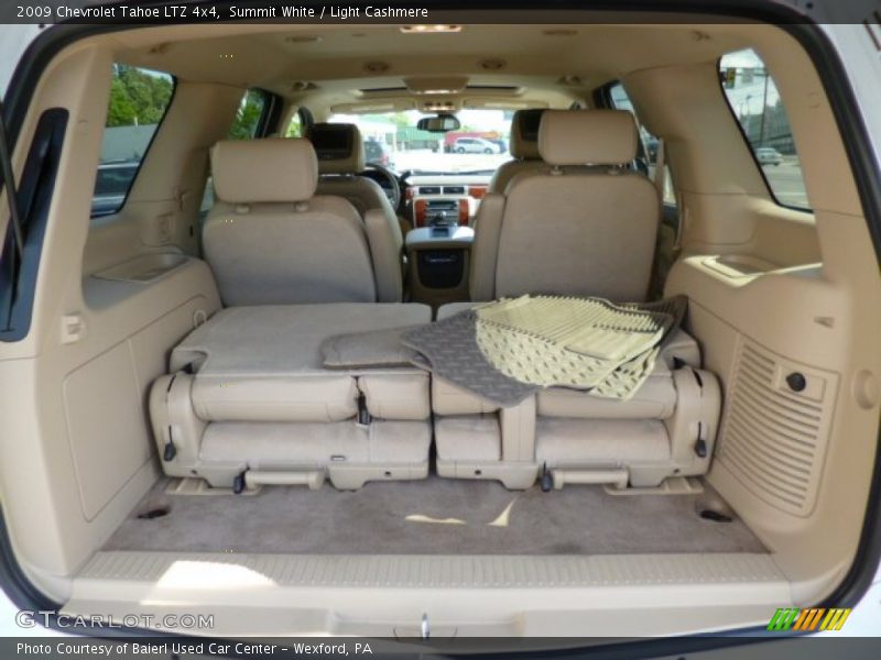 Summit White / Light Cashmere 2009 Chevrolet Tahoe LTZ 4x4