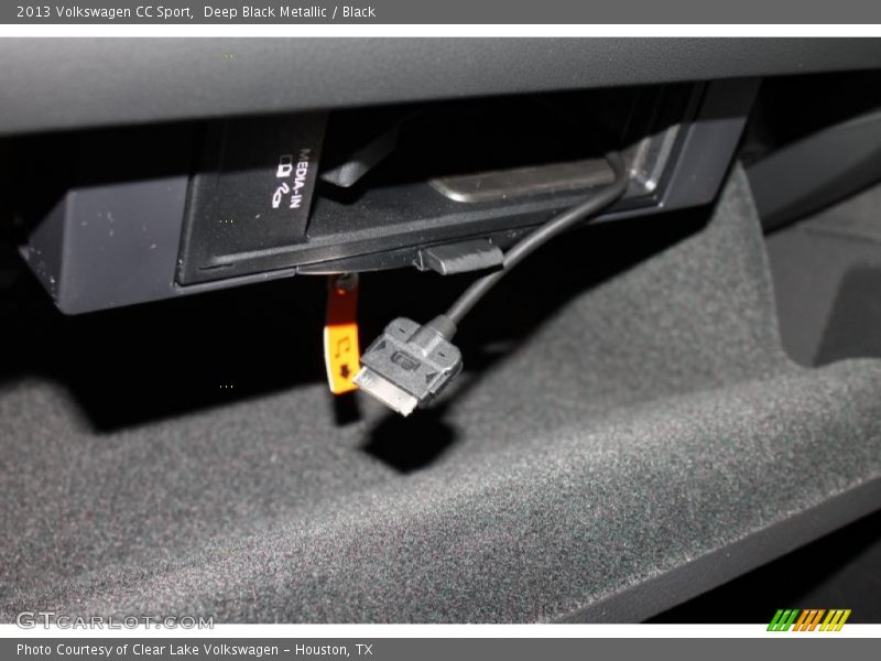 Deep Black Metallic / Black 2013 Volkswagen CC Sport
