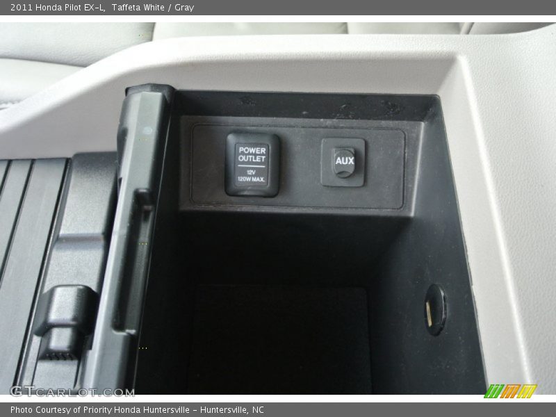 Taffeta White / Gray 2011 Honda Pilot EX-L