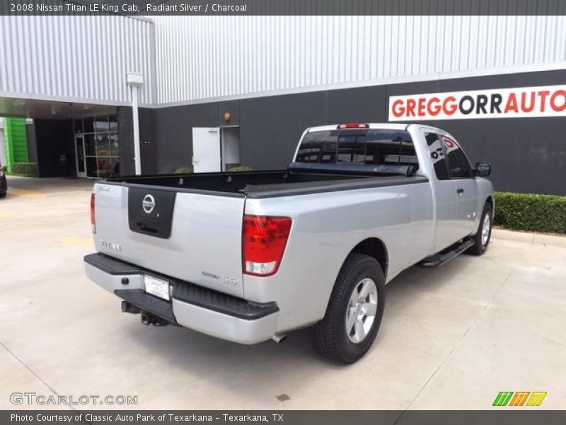 Radiant Silver / Charcoal 2008 Nissan Titan LE King Cab