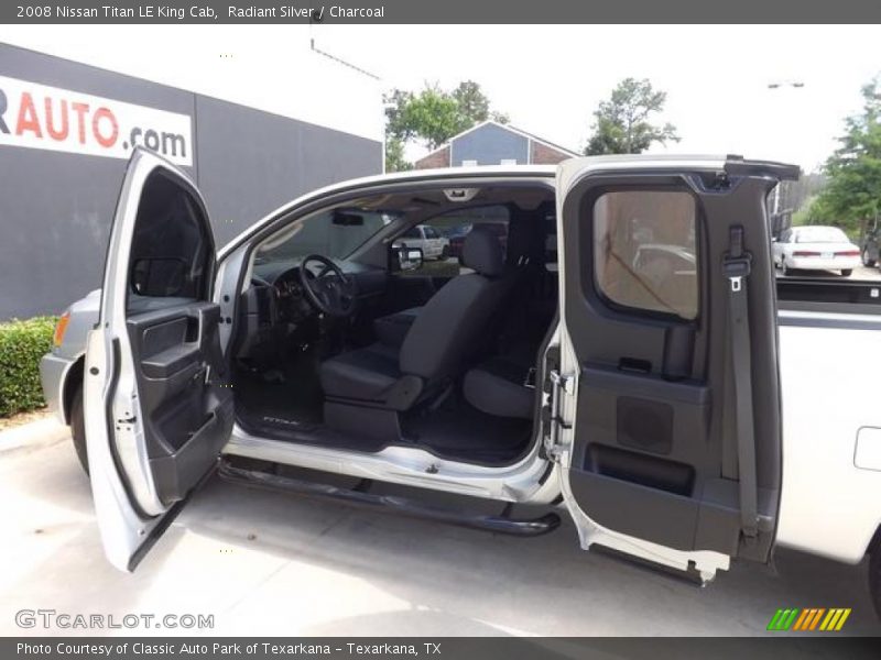 Radiant Silver / Charcoal 2008 Nissan Titan LE King Cab