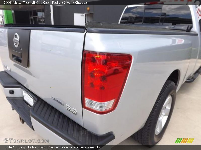 Radiant Silver / Charcoal 2008 Nissan Titan LE King Cab