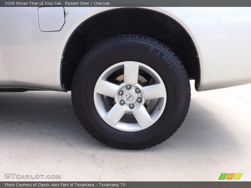 Radiant Silver / Charcoal 2008 Nissan Titan LE King Cab