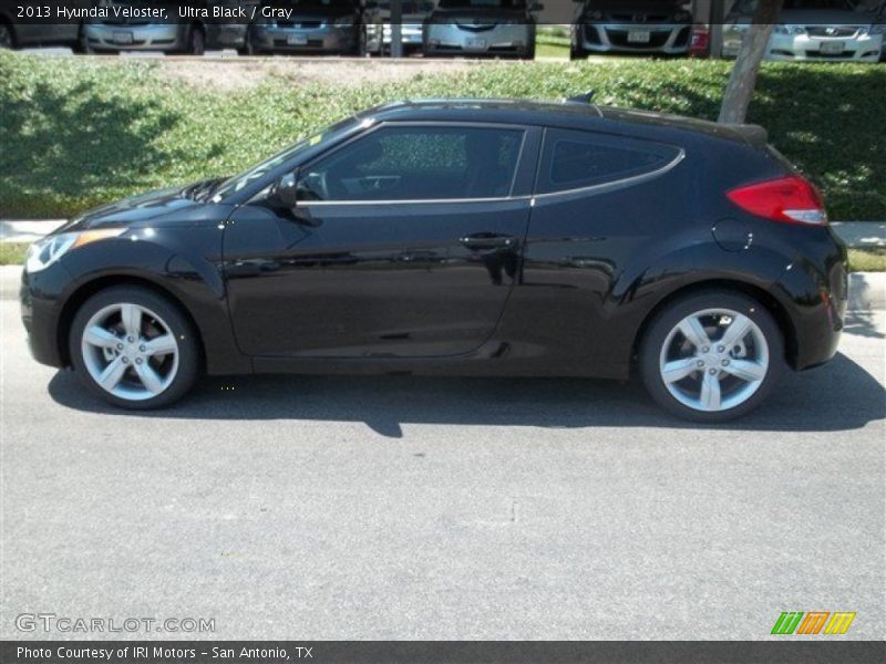 Ultra Black / Gray 2013 Hyundai Veloster