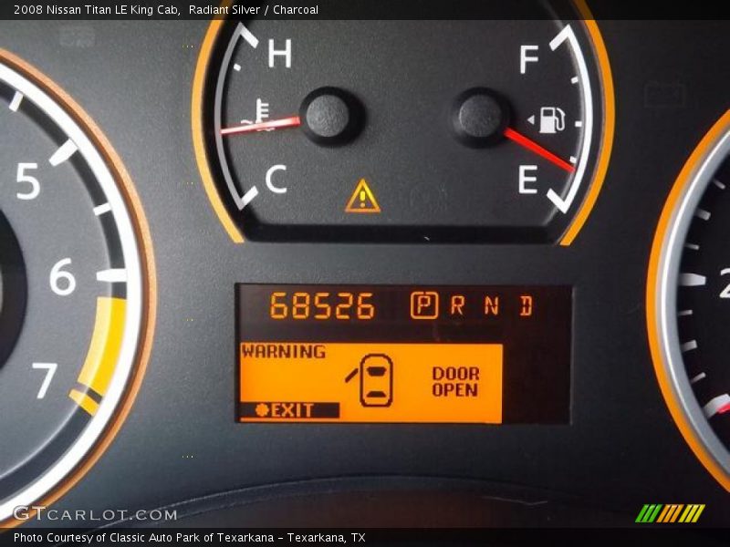 Radiant Silver / Charcoal 2008 Nissan Titan LE King Cab