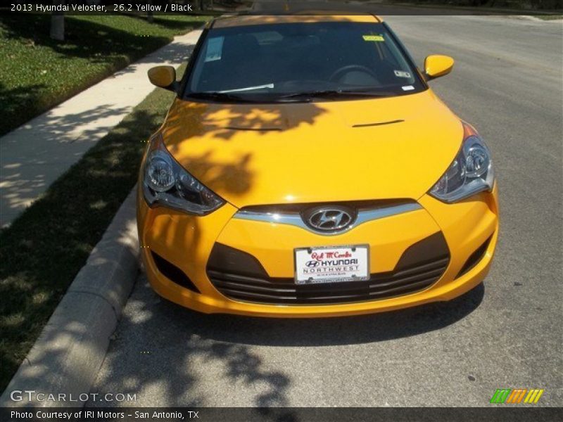 26.2 Yellow / Black 2013 Hyundai Veloster