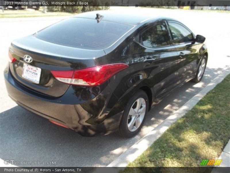 Midnight Black / Beige 2013 Hyundai Elantra GLS