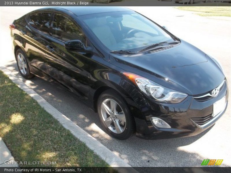 Midnight Black / Beige 2013 Hyundai Elantra GLS