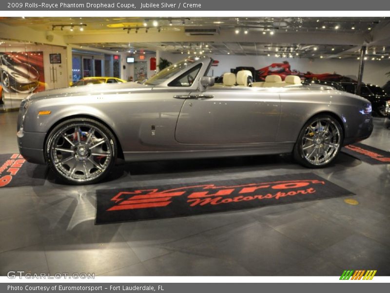 Jubilee Silver / Creme 2009 Rolls-Royce Phantom Drophead Coupe