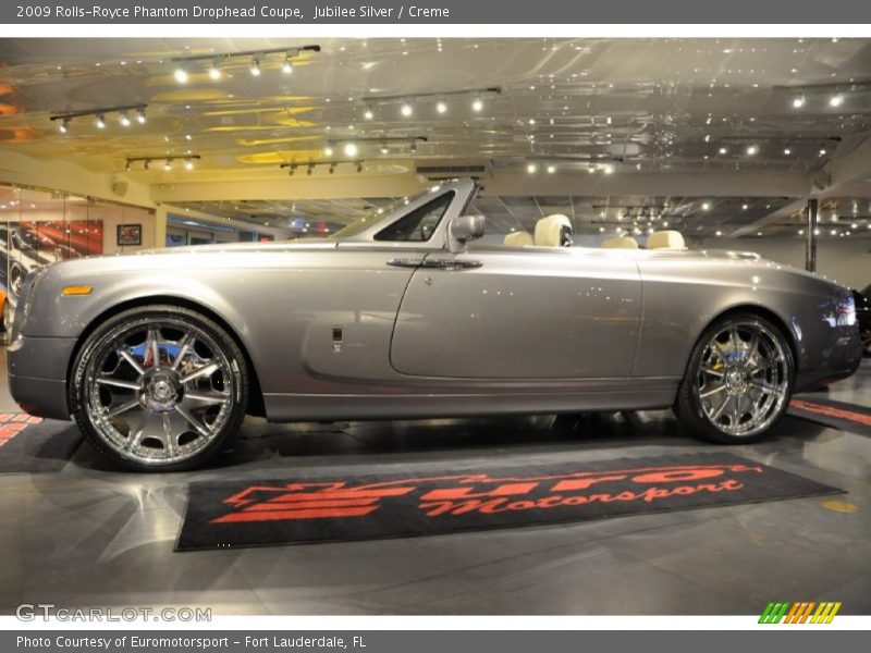 Jubilee Silver / Creme 2009 Rolls-Royce Phantom Drophead Coupe