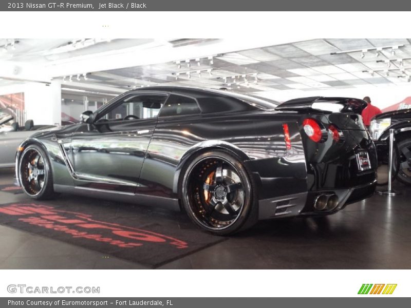 Jet Black / Black 2013 Nissan GT-R Premium