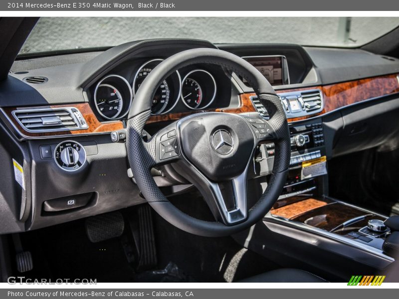 Dashboard of 2014 E 350 4Matic Wagon