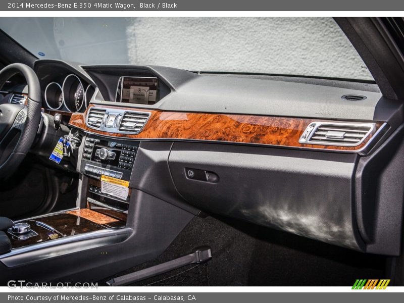 Dashboard of 2014 E 350 4Matic Wagon