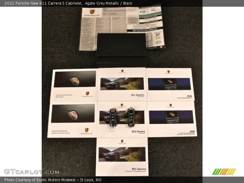 Books/Manuals of 2012 New 911 Carrera S Cabriolet