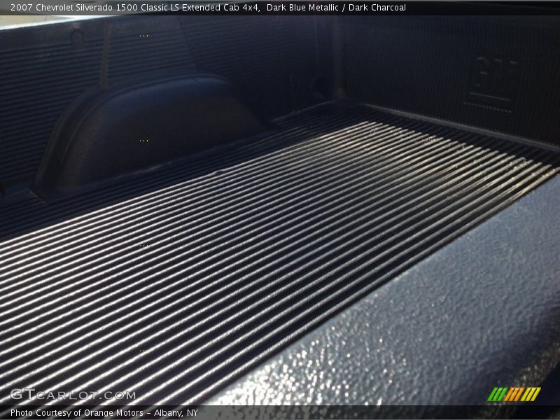 Dark Blue Metallic / Dark Charcoal 2007 Chevrolet Silverado 1500 Classic LS Extended Cab 4x4