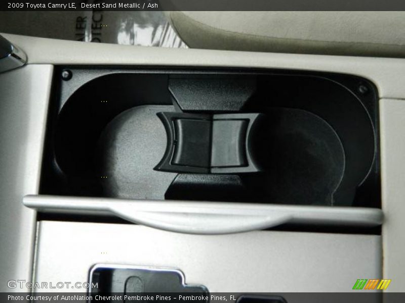 Desert Sand Metallic / Ash 2009 Toyota Camry LE