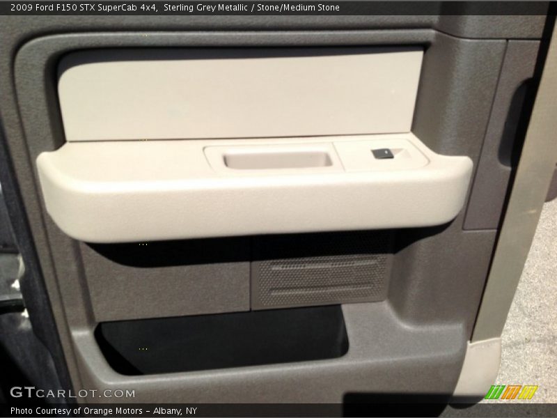 Sterling Grey Metallic / Stone/Medium Stone 2009 Ford F150 STX SuperCab 4x4
