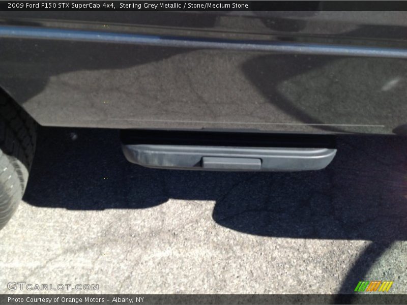 Sterling Grey Metallic / Stone/Medium Stone 2009 Ford F150 STX SuperCab 4x4